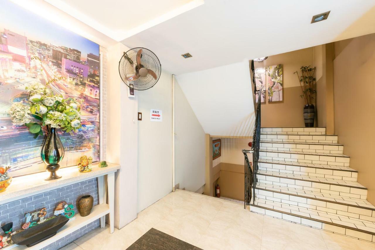 OYO 191 Paradise Apartelle Manila Exterior foto
